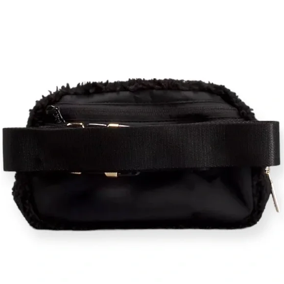 Lululemon Everywhere Fleece Belt Bag with Gold Hardware Extended Strap Black - Picture 4 of 7